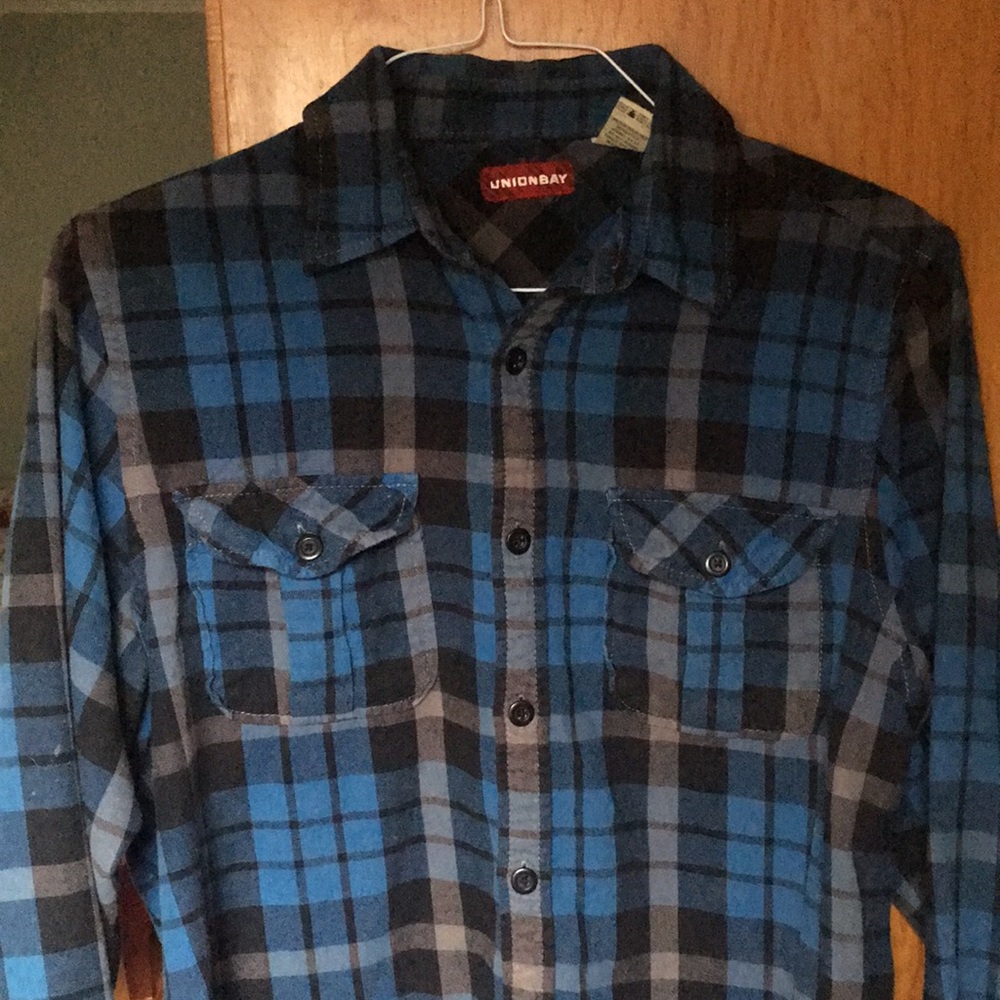 Men’s or Unisex No Boundaries Blue Flannel Medium